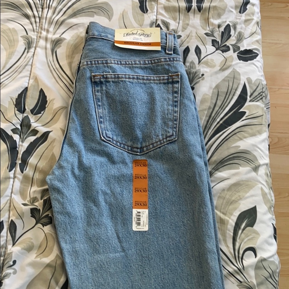 Faded glory classic fit, straight leg